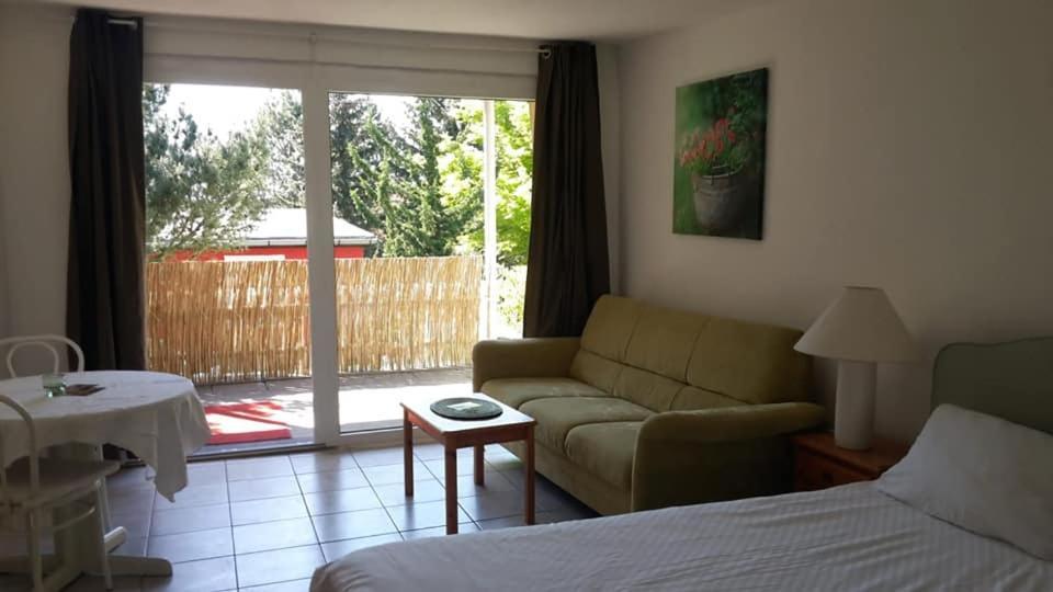 Bungalows Zur Alten Faehre Werder  Esterno foto