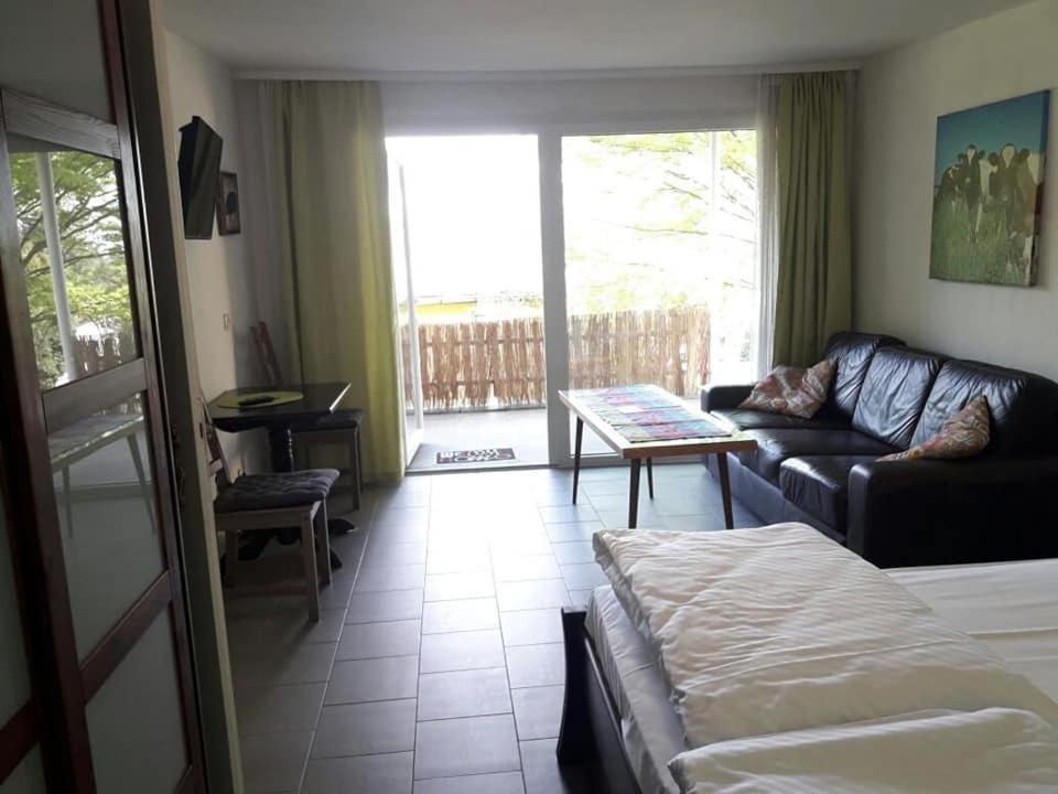 Bungalows Zur Alten Faehre Werder  Esterno foto